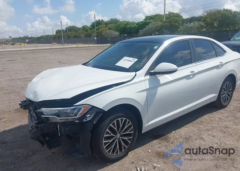 2019 Volkswagen Jetta 1.4T R-Line/1.4T S/1.4T Se from USA, damaged, VIN 3VWC57BU4KM201713